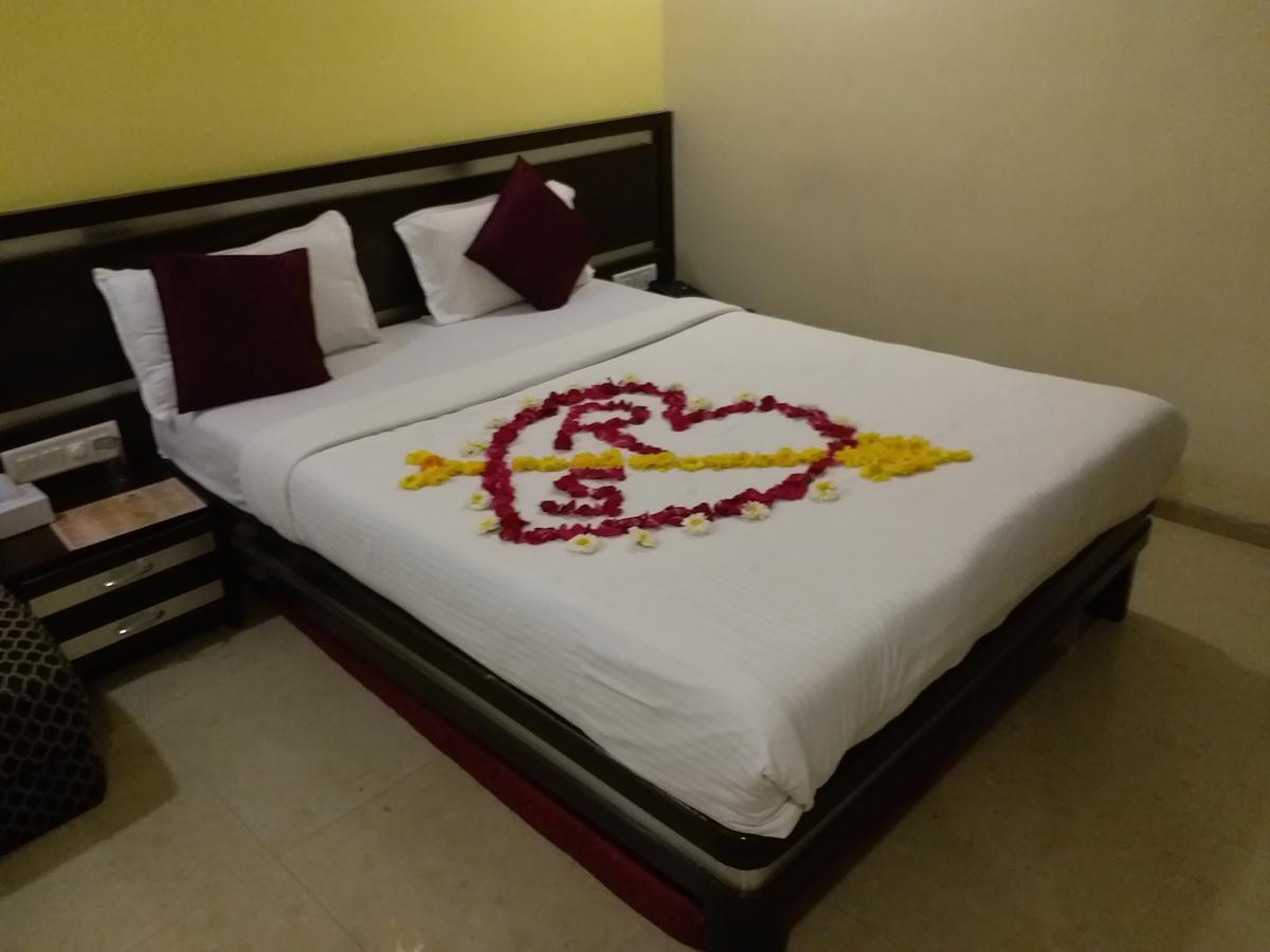 Hotel K.C Residency Bombaj Zewnętrze zdjęcie