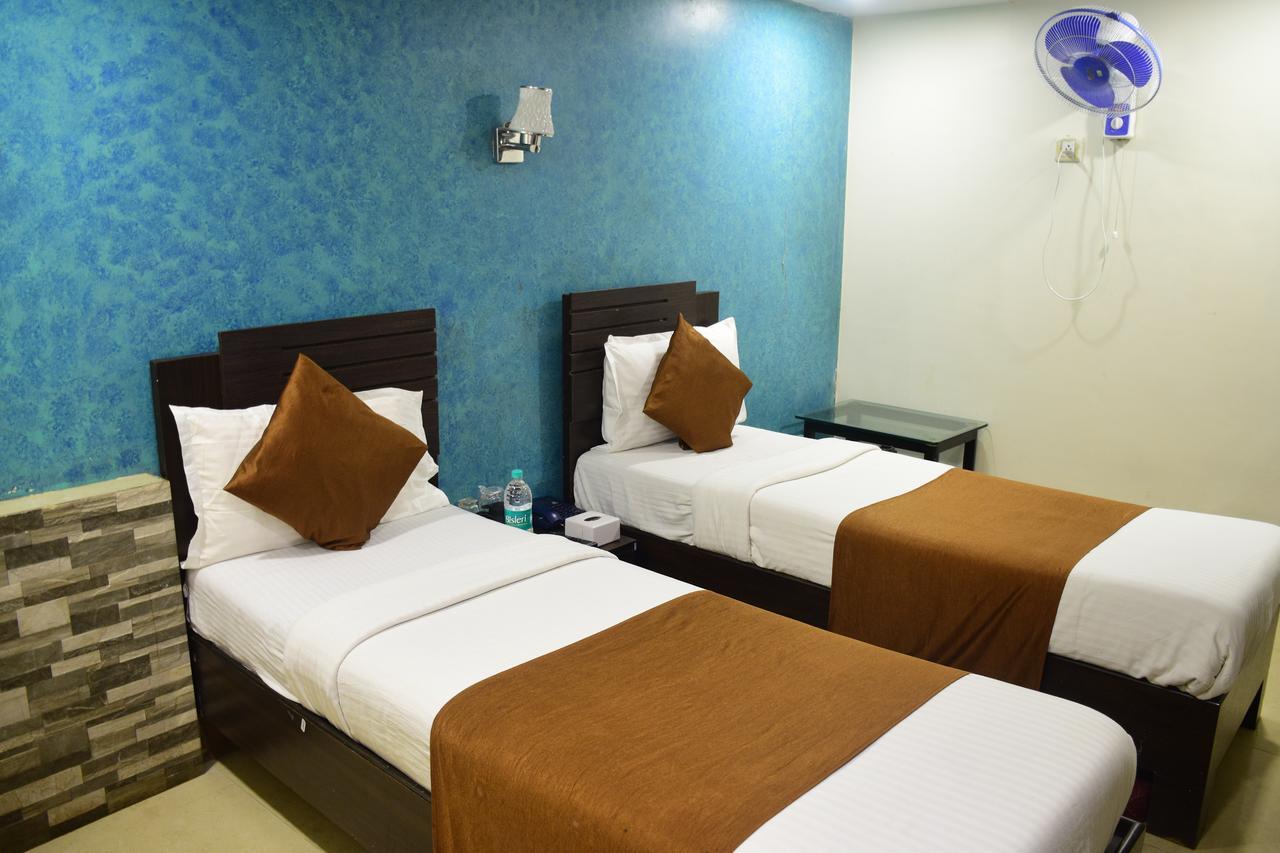 Hotel K.C Residency Bombaj Zewnętrze zdjęcie