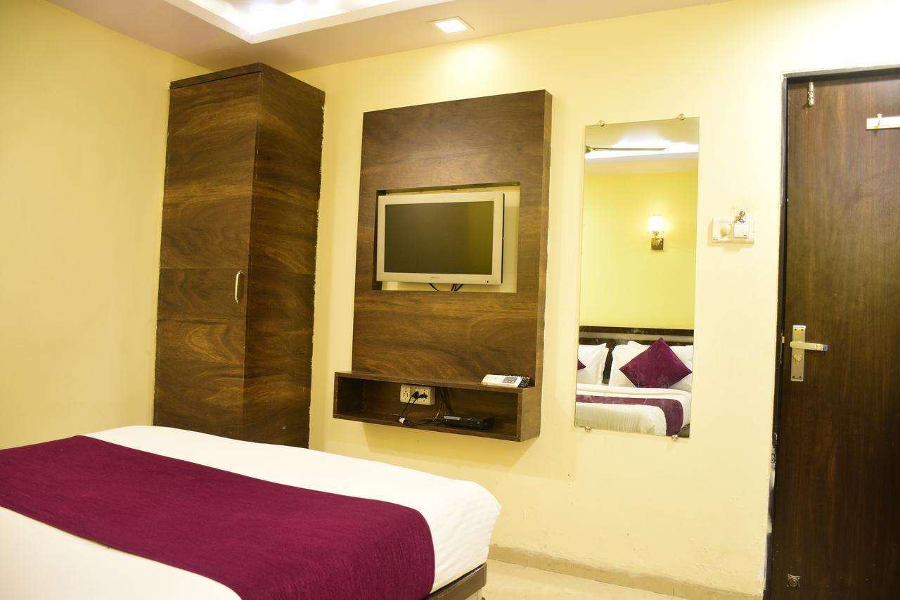 Hotel K.C Residency Bombaj Zewnętrze zdjęcie
